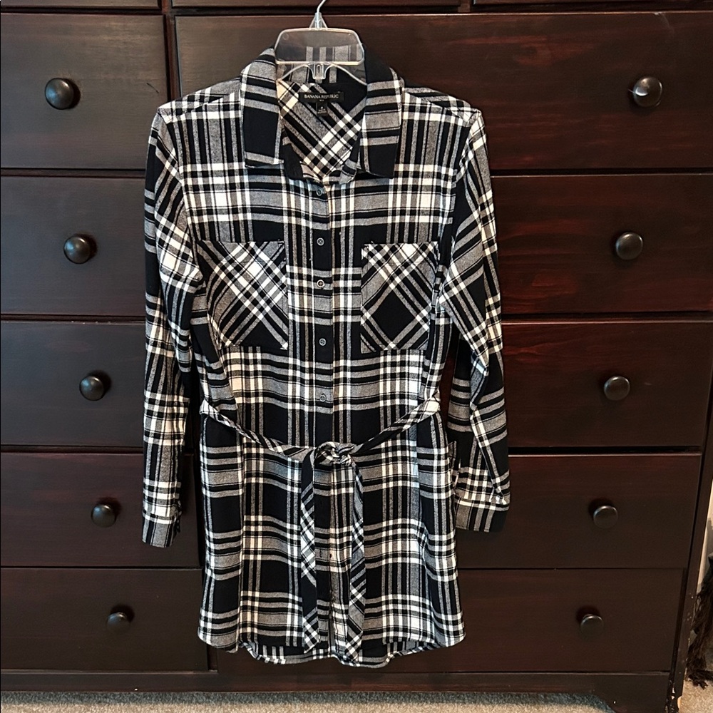 Banana Republic Black and White Plaid Shirt Dress